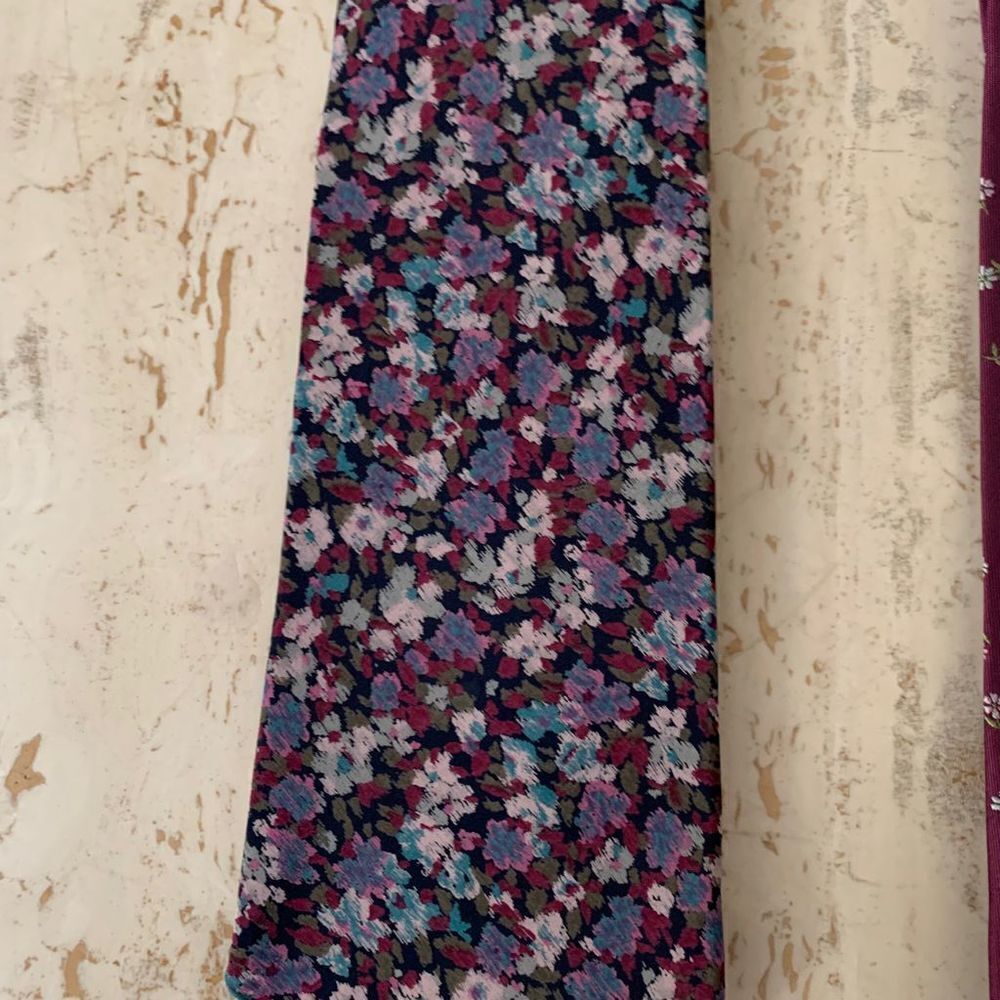 👔Two 100% silk  ties - Picture 2 of 9